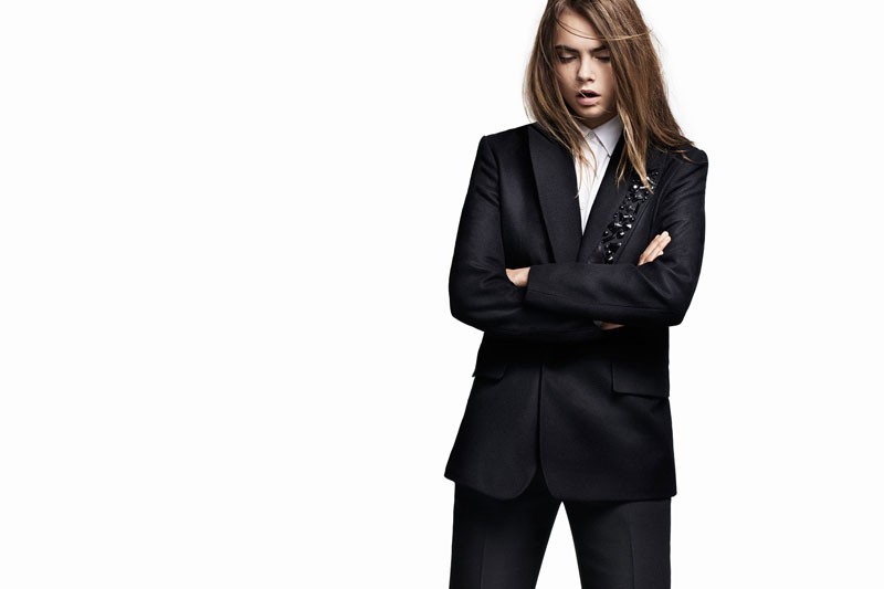 Кара Делевинь снялась в рекламной кампании DKNY
