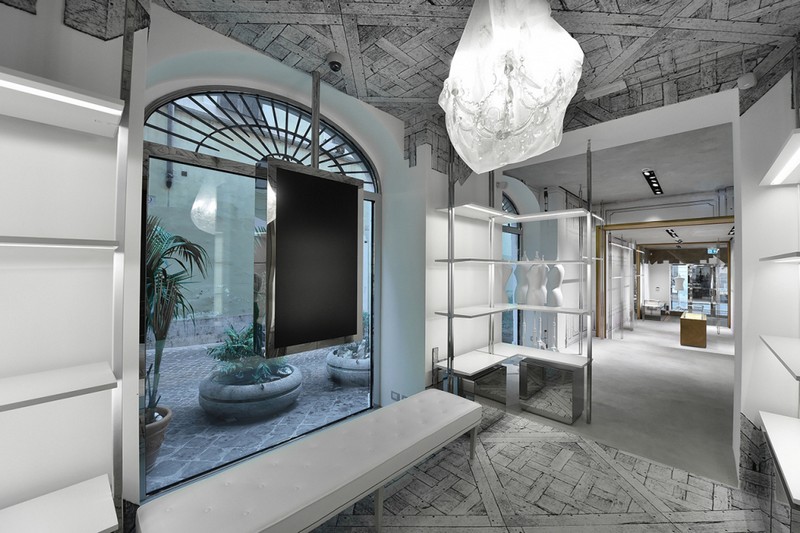 Maison Margiela открывает свой первый бутик в Риме