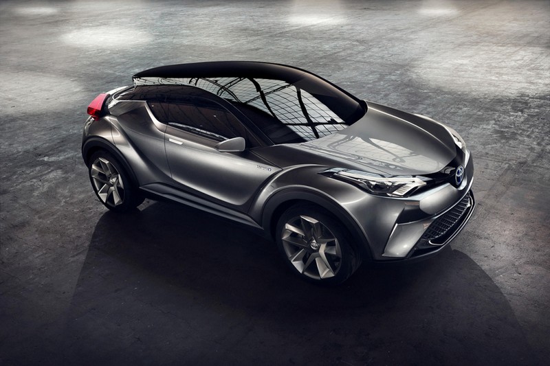 Премьерный показ рестайлингового концепта Toyota C-HR