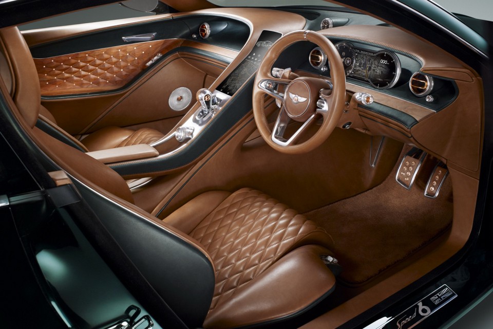 Концепт двухместного спорткара Bentley EXP 10 Speed 6