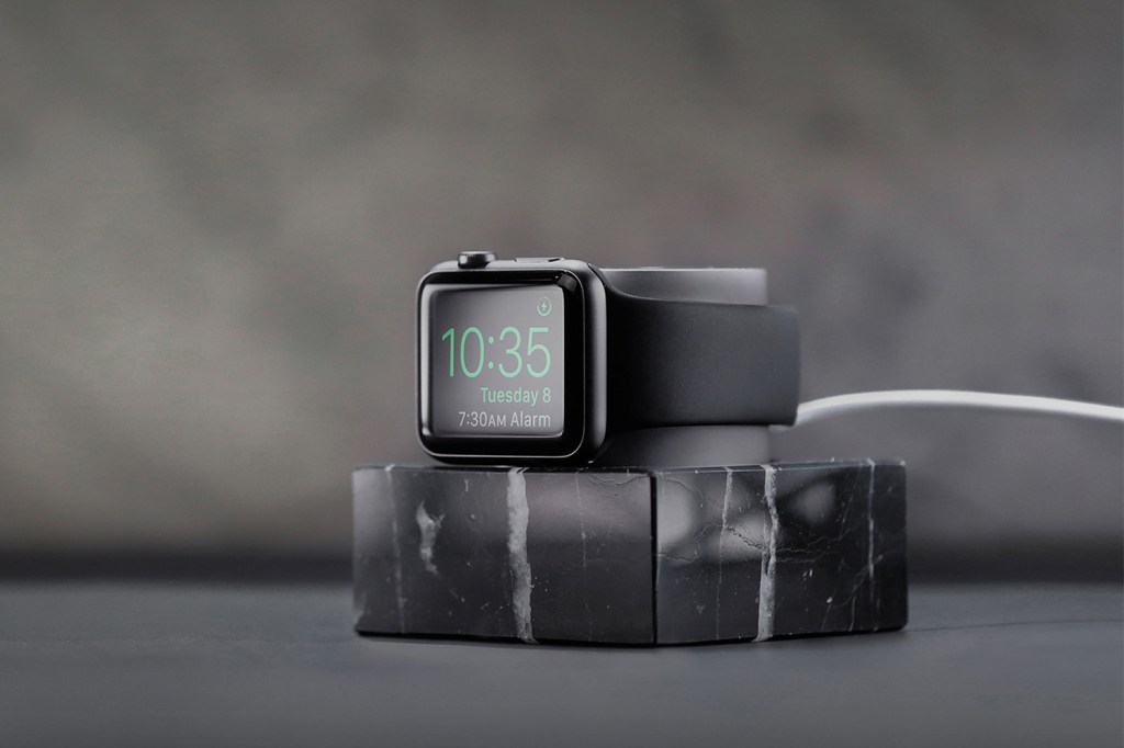 Мраморное зарядное устройство Native Union для Apple Watch