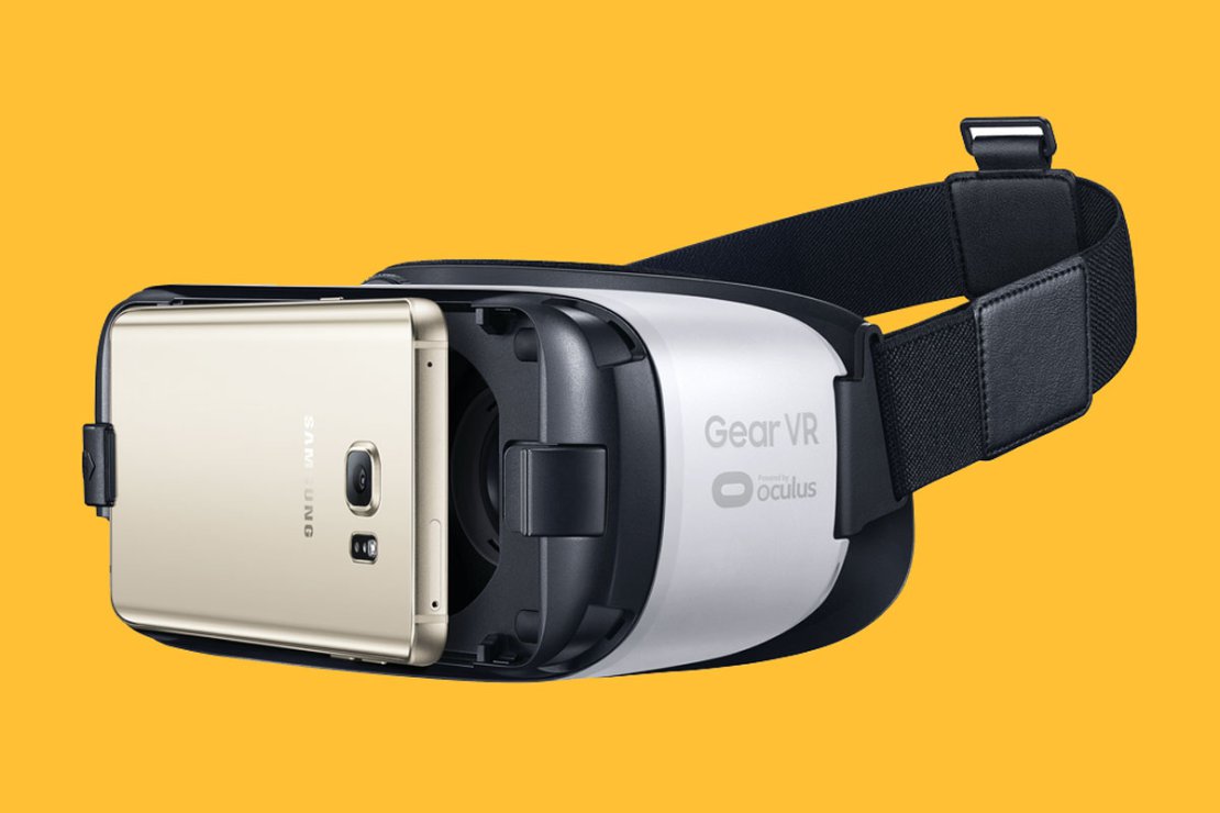Шлем виртуальной реальности Samsung Gear VR доступен за $99,99