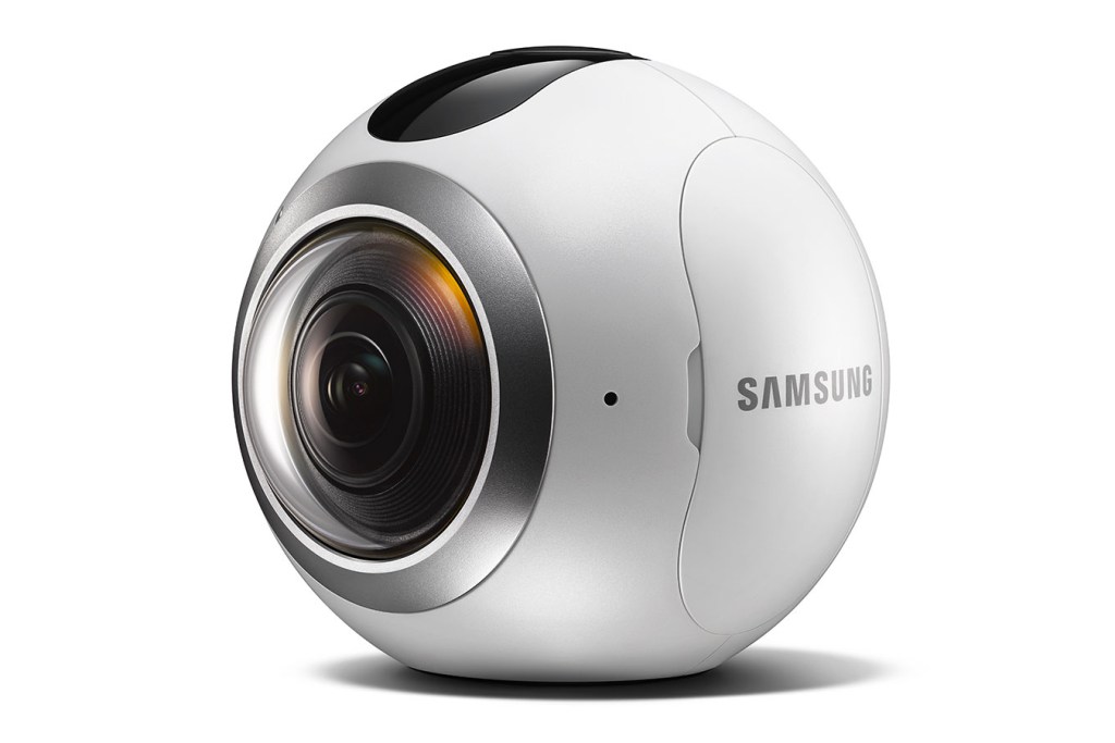 Samsung представила камеру Gear 360 для съемки на 360 градусов