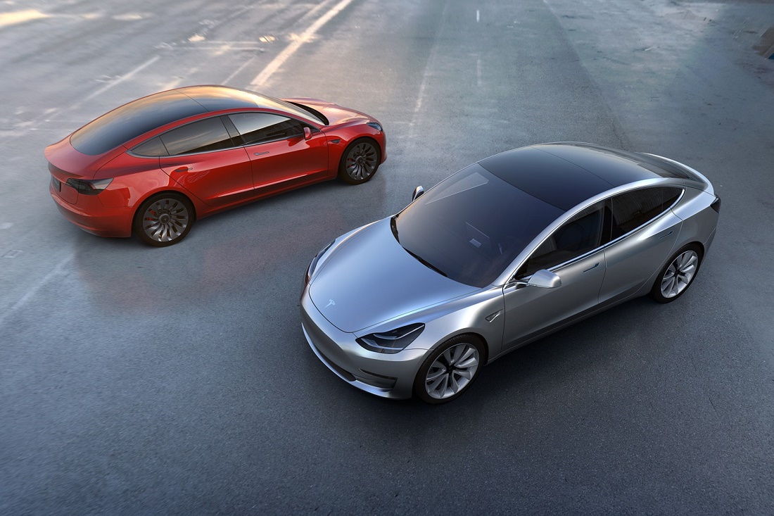 Tesla представила электромобиль для массового рынка