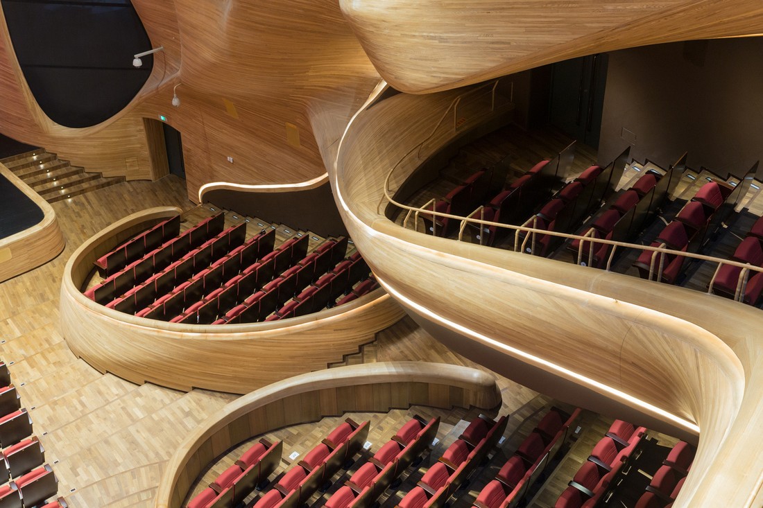 Оперный театр в Харбине – образ из далёкого будущего