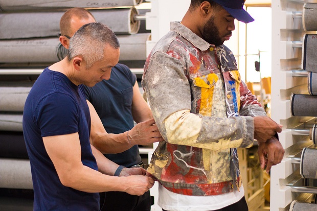 Levi's® Eureka Lab пригласили Джей Веста для поп-экспрессионисткой интерпретации джинсовых курток