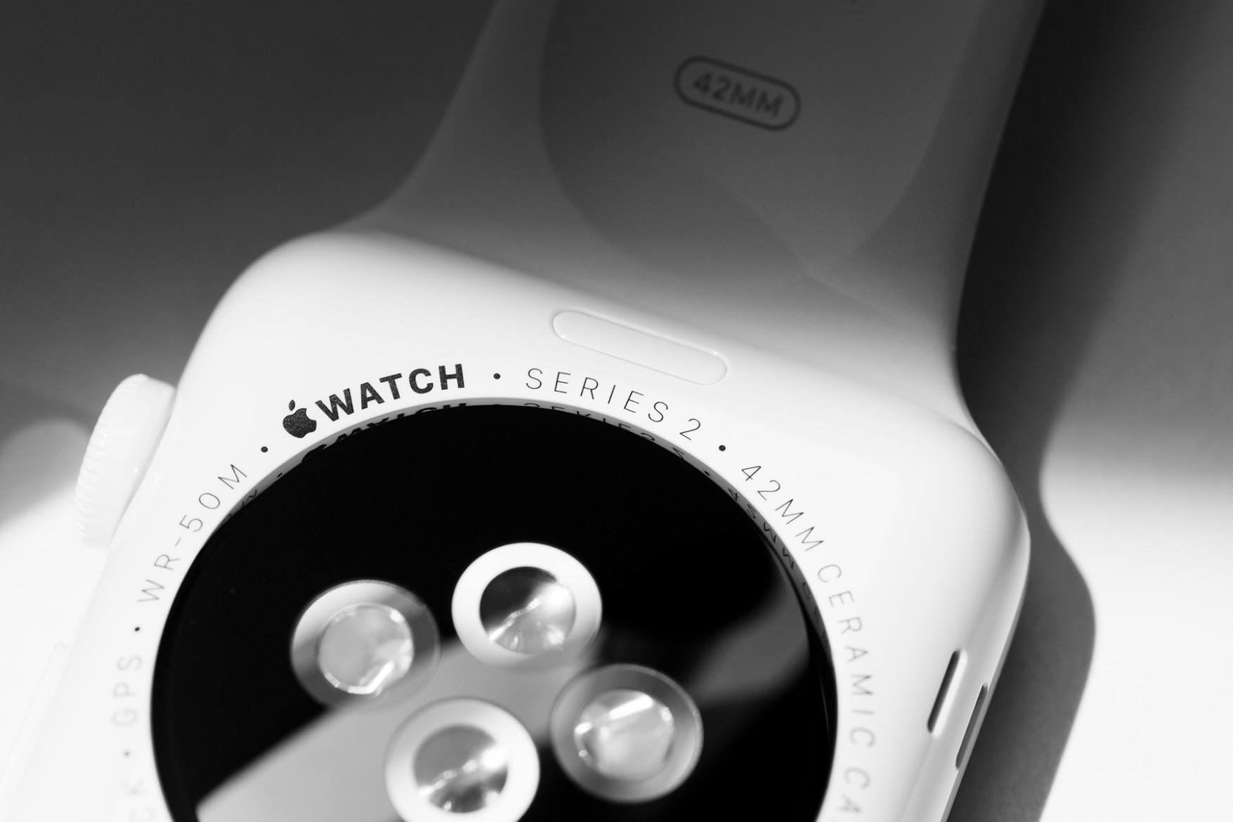 Керамические Apple Watch Series 2