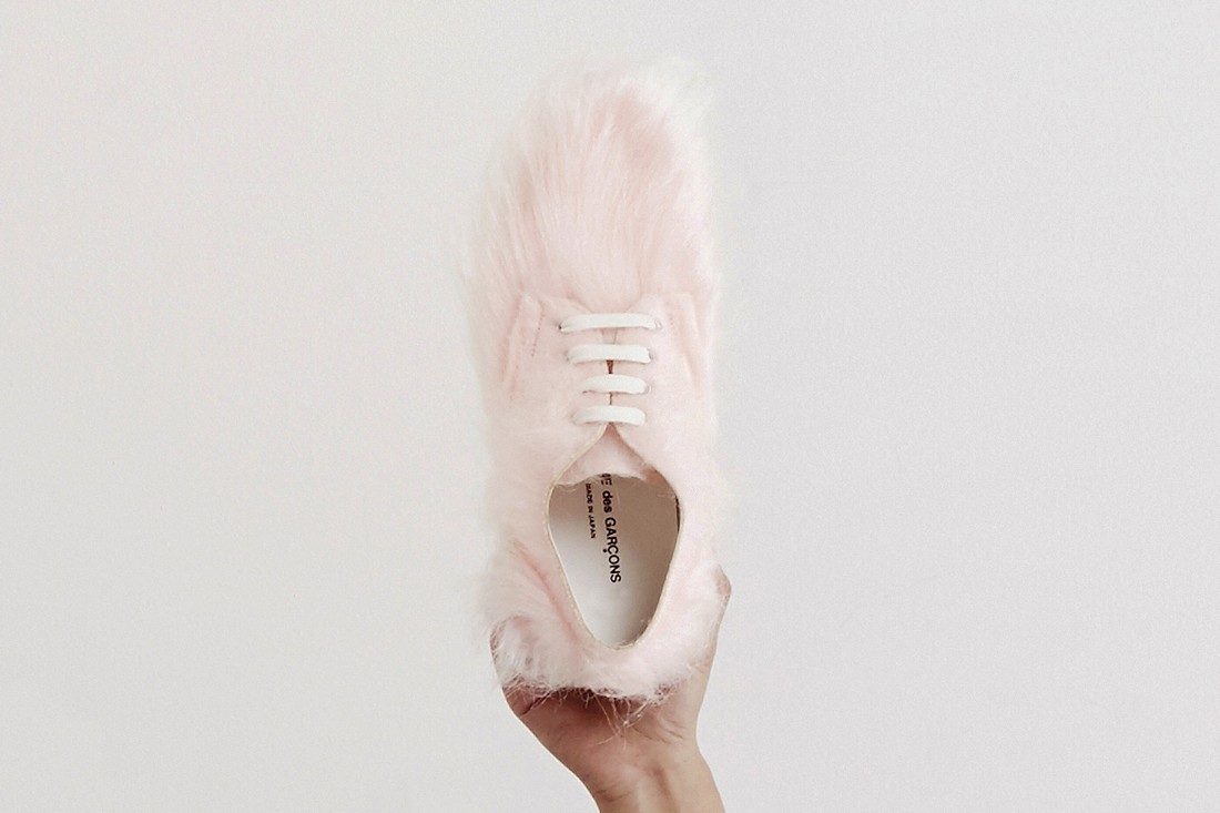 Fuzzy — розовые монстры оживают в кроссовках от COMME des GARÇONS