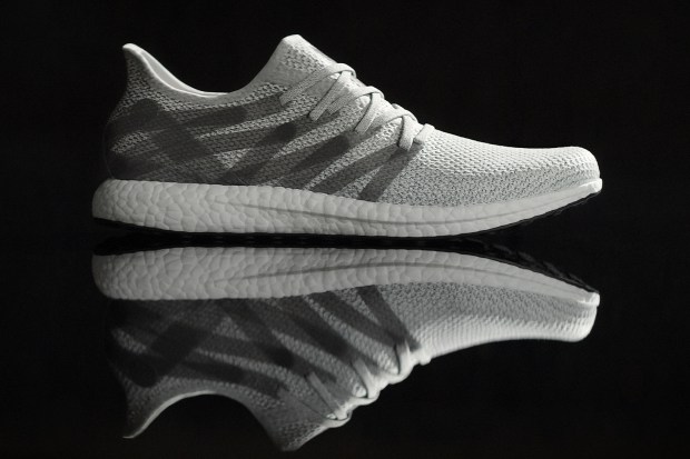 adidas показала первые кроссовки, сделанные на новой робофабрике с использованием технологии 3D-печати