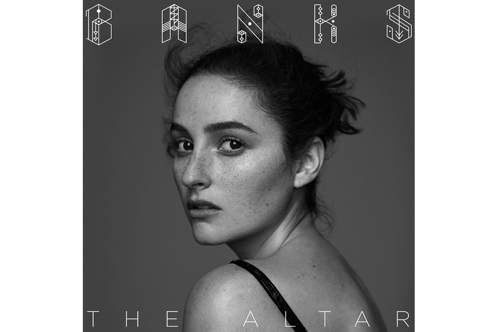 Бэнкс выпустила новый альбом «The Altar»