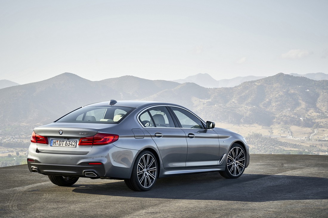 BMW представила новое поколение 5 Series