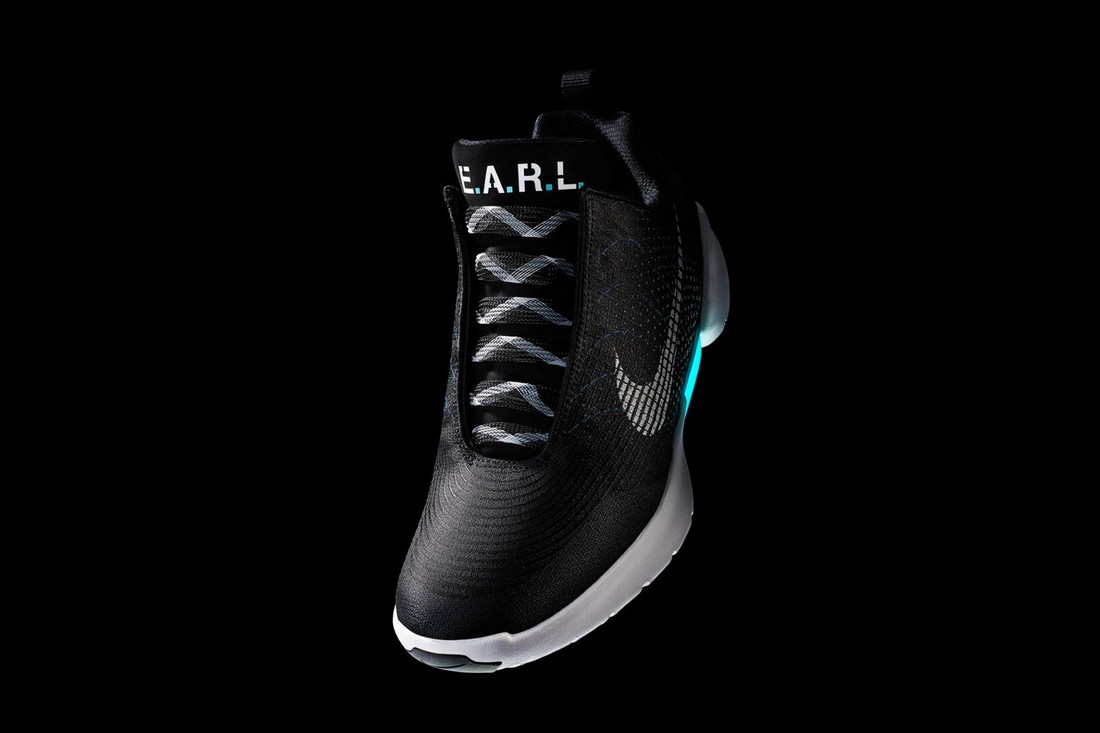 Известна официальная дата релиза кроссовок Nike Hyperadapt 1.0