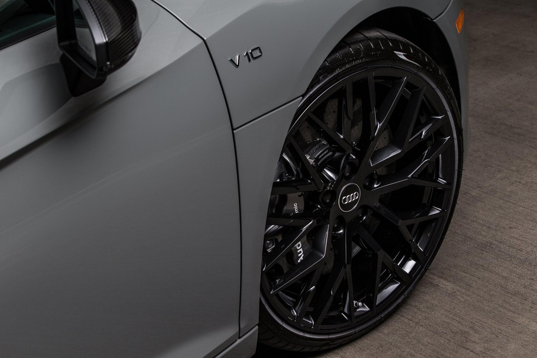 Audi R8 V10 Plus в версии Exclusive Edition