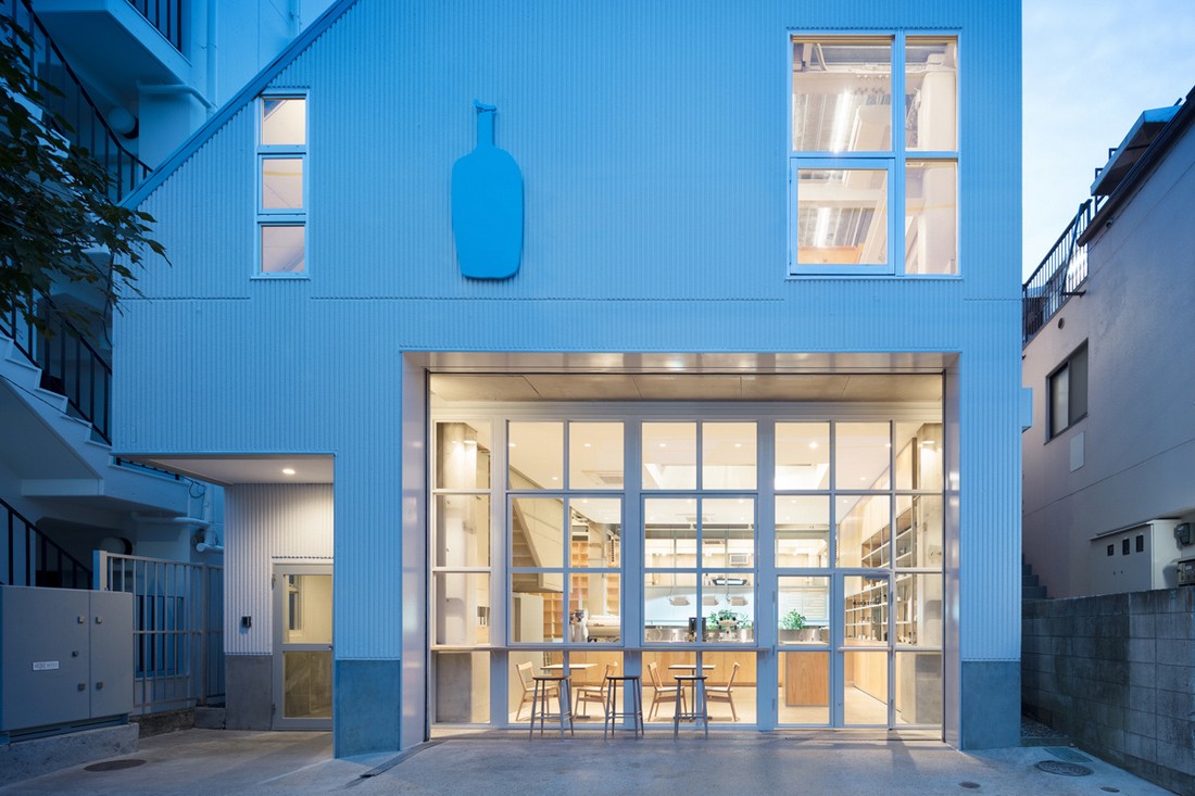Ещё одна коллаборация Blue Bottle Coffee x Schemata Architects в Токио