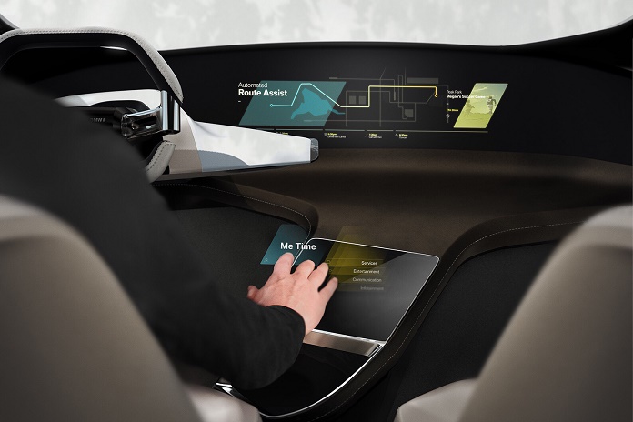 HoloActive Touch от BMW предлагает новый интерфейс для управления автомобилем