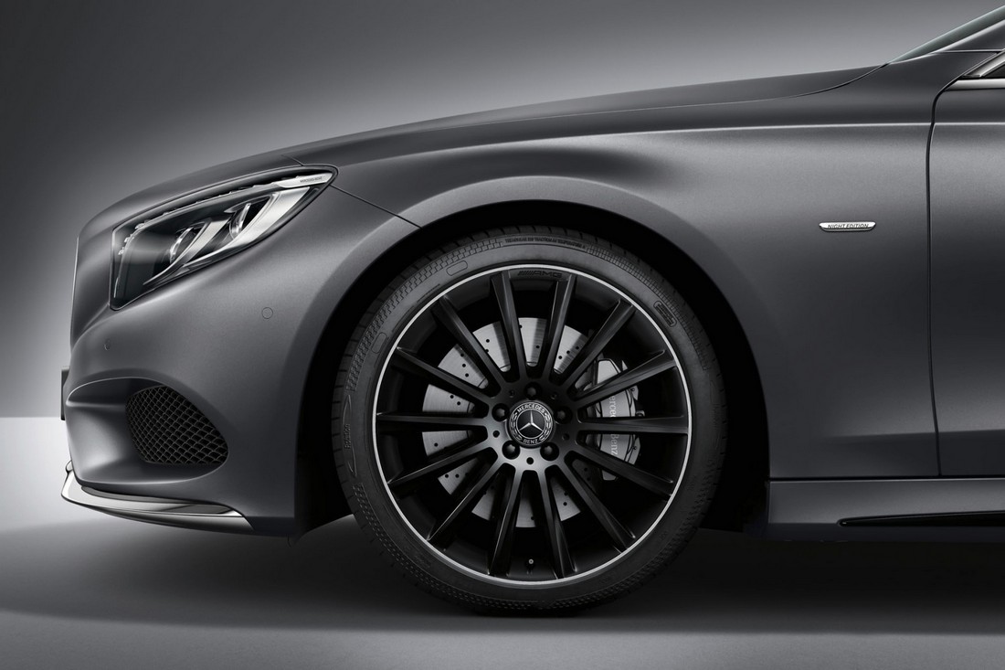 Mercedes-Benz подготовил «ночной» вариант купе S-класса