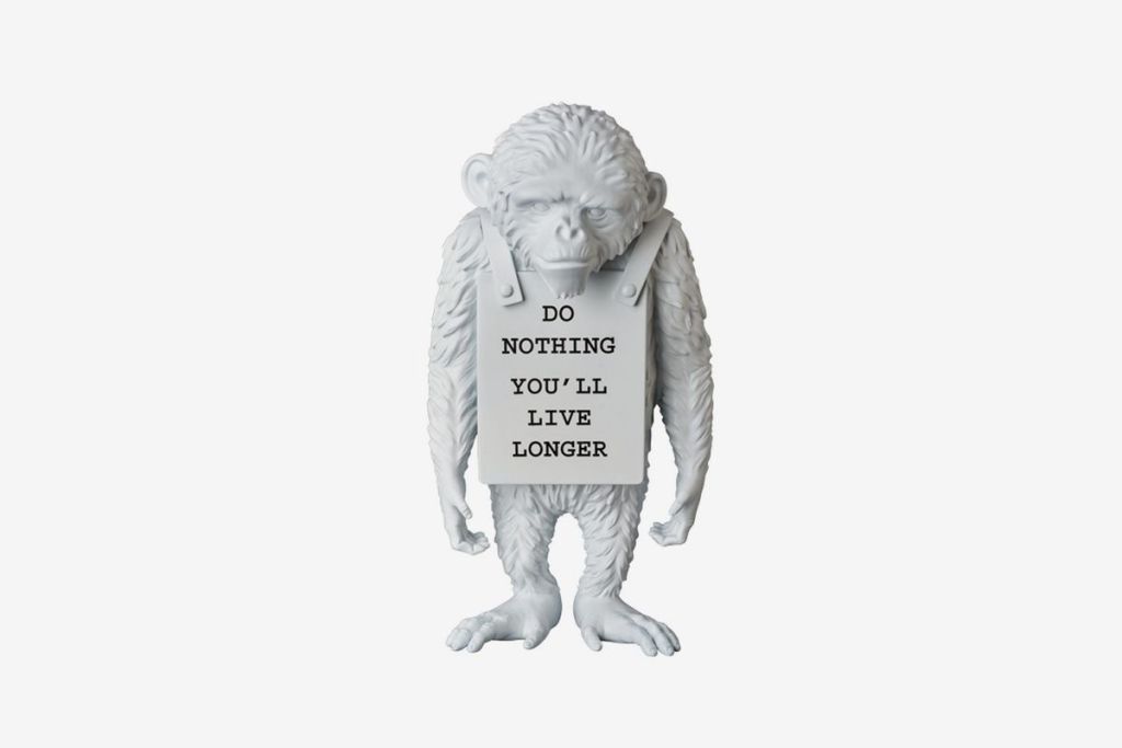 Бэнкси и Medicom Toy представили статуэтку «Символ обезьяны»