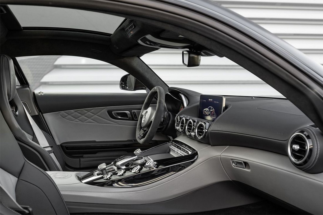 Mercedes-AMG GT C купе Edition 50 без камуфляжа
