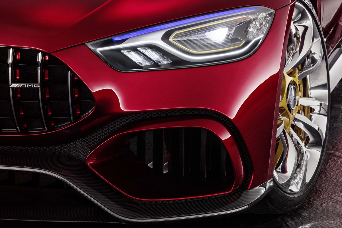 Mercedes-AMG GT Concept станет серийным в 2019 году