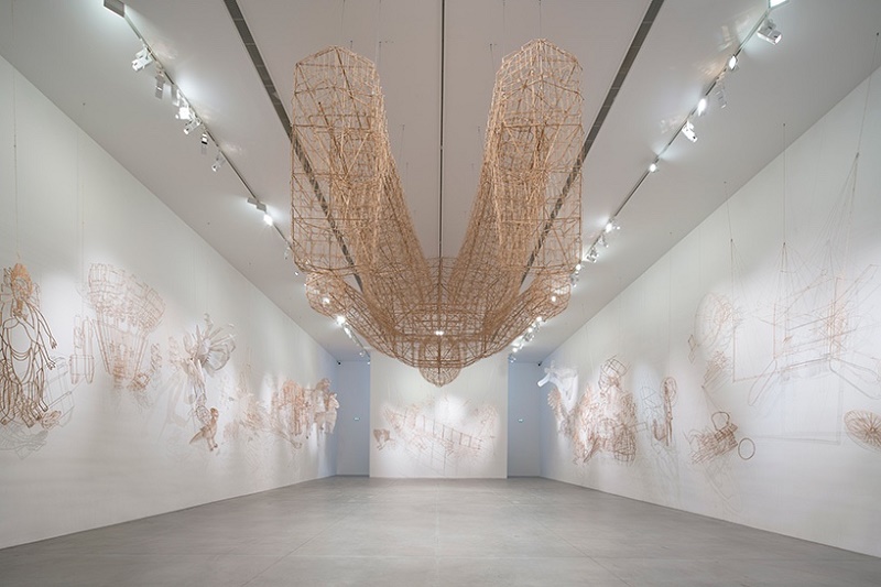 Ай Вэйвэй представляет свою новую выставку «Горы и моря» во Франции
